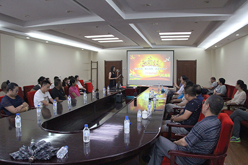 “我心永向黨，喜迎十九大”職工朗誦會(huì)簡(jiǎn)報(bào)